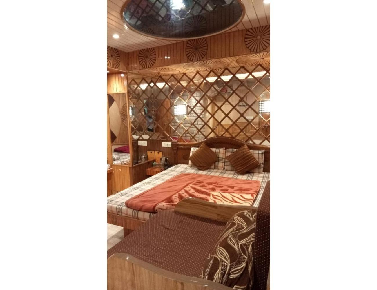 Hotel Doegar, Шимла Экстерьер фото